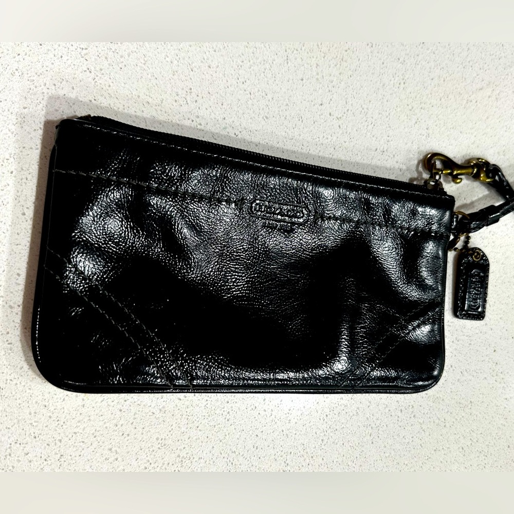 Vintage Coach Black Zippered Wristlet